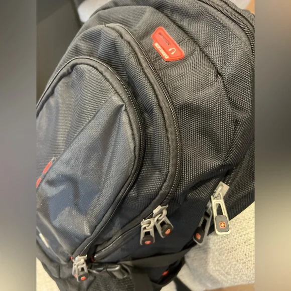Swissgear Backpack - Picture 3 of 4